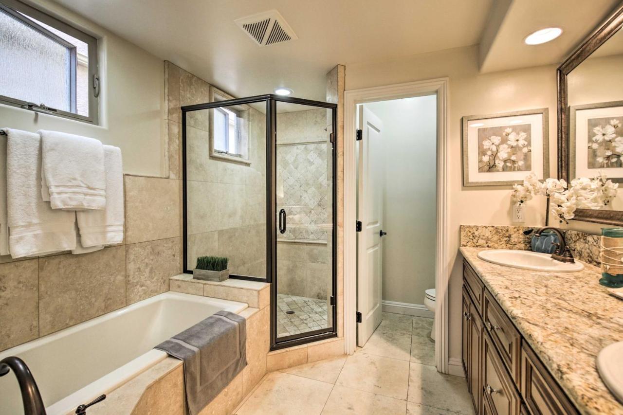 Sunny Socal Hideaway Less Than 2 Miles To Pacific Beach! Casa de férias San Diego